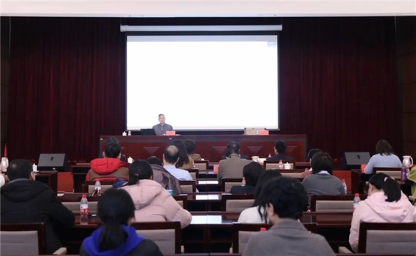 董瑞在民盟中央机关作第32期“人文·科学”讲堂辅导报告