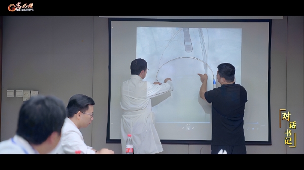 光明网《对话书记》第25期|王建安：患者不动专家动，一站式解决心脑血管疾病