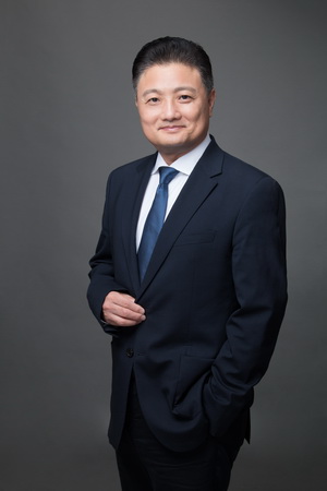 光明网《对话书记》第26期|郑军华：得到患者满意和认可，才是做医生的开始