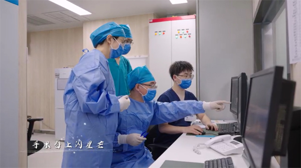 中国医师节|《白衣下的辉煌》MV暖心上线 中国医师节|《白衣下的辉煌》MV暖心上线