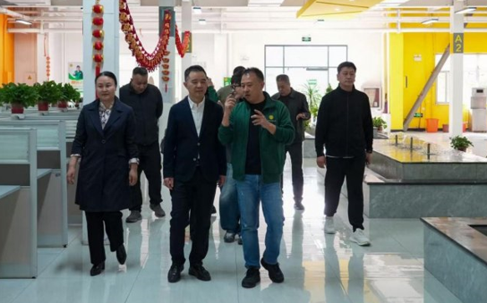 中央广播电视总台及邢台市南和区领导到访御芝林 共商品牌建设新方向