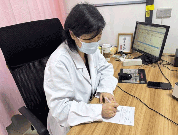 辉瑞血友病创新疗法友瑞宁®开出全国首批处方,有望帮助患者实现生活“正常化”新篇章 辉瑞血友病创新疗法友瑞宁®开出全国首批处方,有望帮助患者实现生活“正常化”新篇章